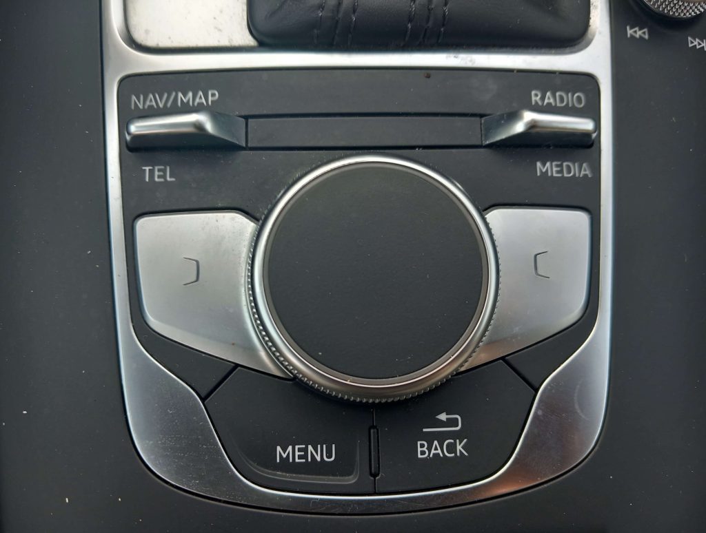 AUDI A3 SPORTBACK 5p 1.6 tdi Ambiente 110cv auto - 12