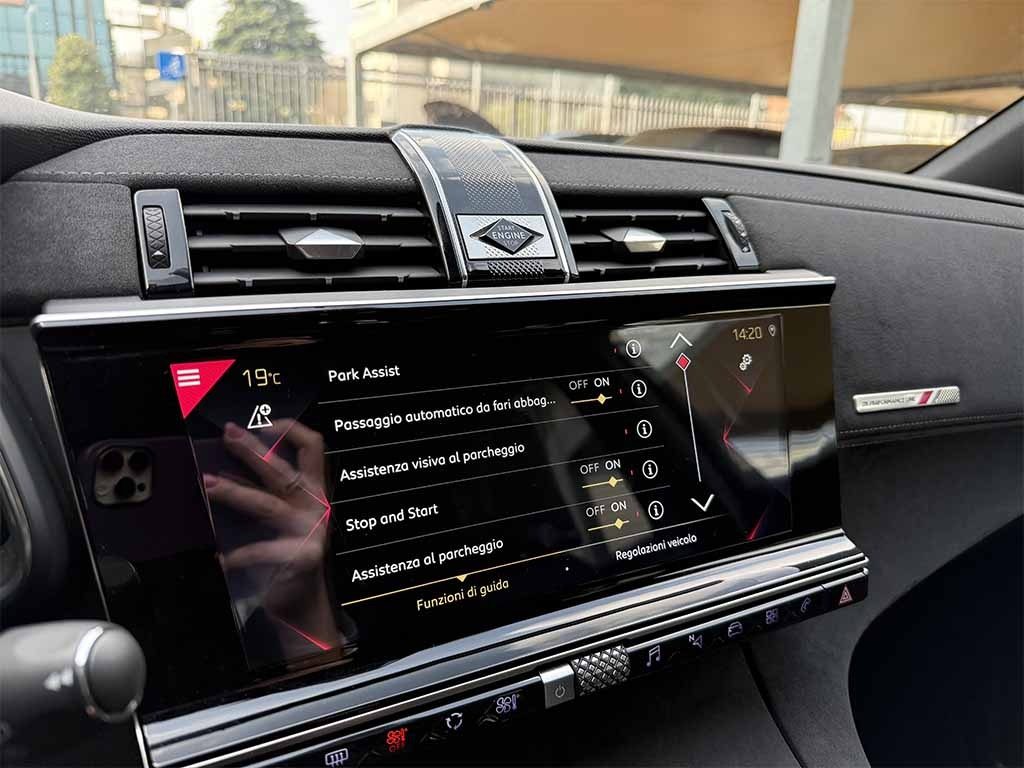 DS AUTOMOBILES DS 7 Crossback 1.5 bluehdi Performance Line TELECAMERA IVA ESP. - 24