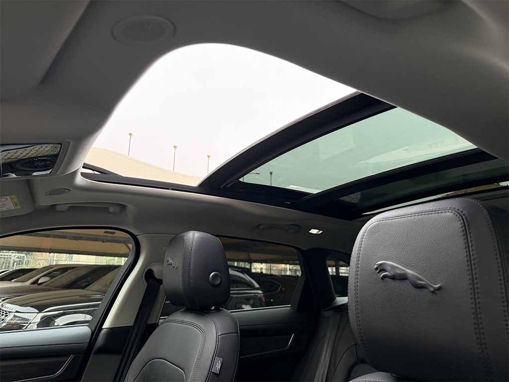 JAGUAR F-Pace 2.0d i4 mhev awd HSE TETTO TELECAMERA IVA ESPOSTA - 12