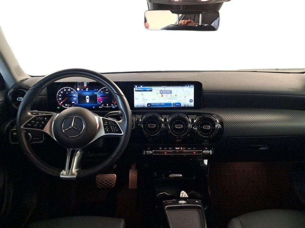 MERCEDES-BENZ A 180 d Automatic Advanced - 7