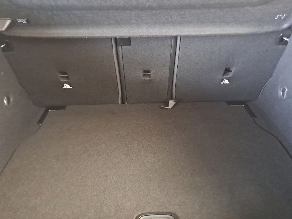 MERCEDES-BENZ A 180 d Automatic Advanced - 13