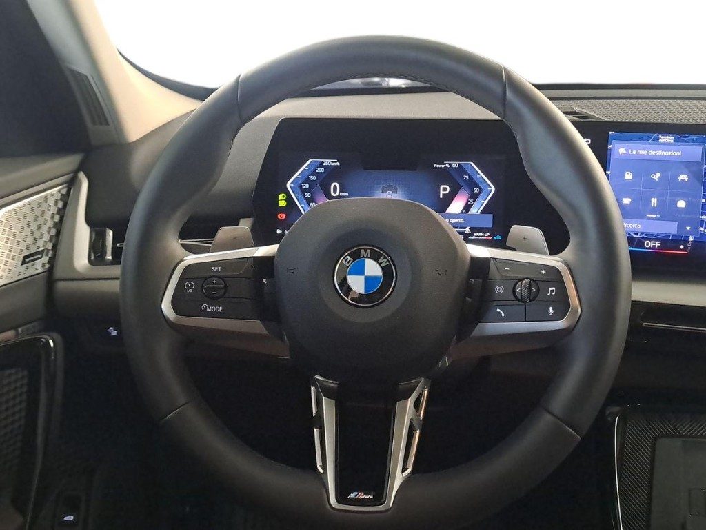 BMW X1 sDrive 18d Aut. + Tetto apr. - 11