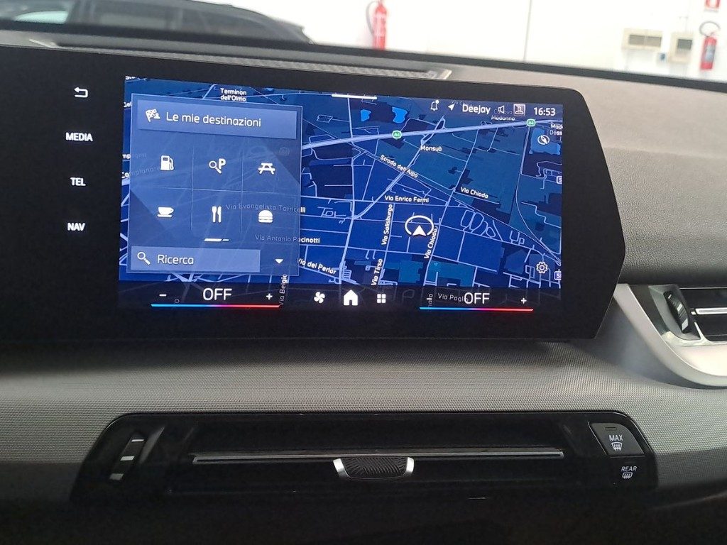 BMW X1 sDrive 18d Aut. + Tetto apr. - 13