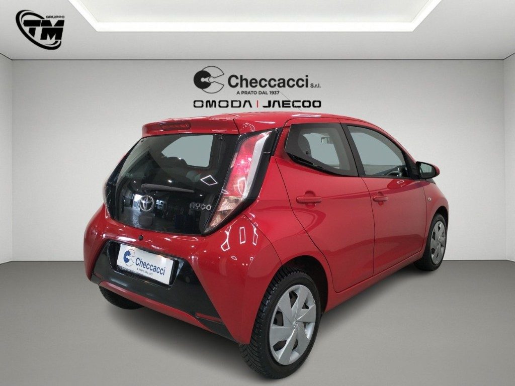 TOYOTA Aygo 1.0 VVT-i 69 CV 5 porte x-clusiv MMT - 4