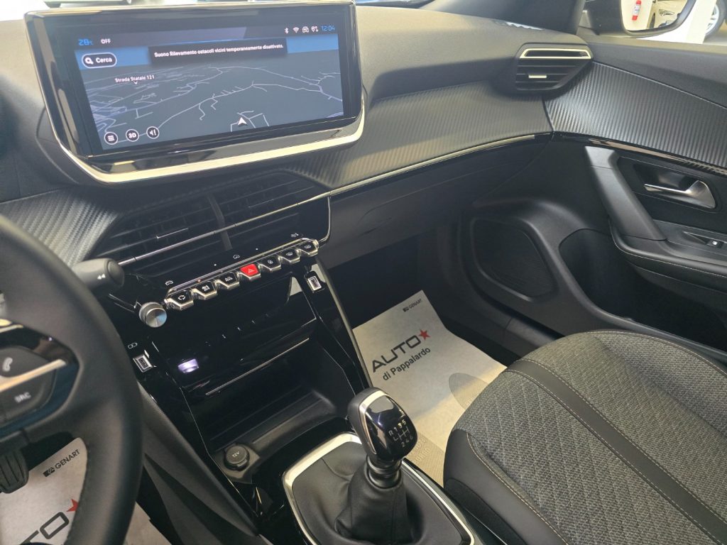 PEUGEOT 2008 PureTech 100 S&S Allure - 22