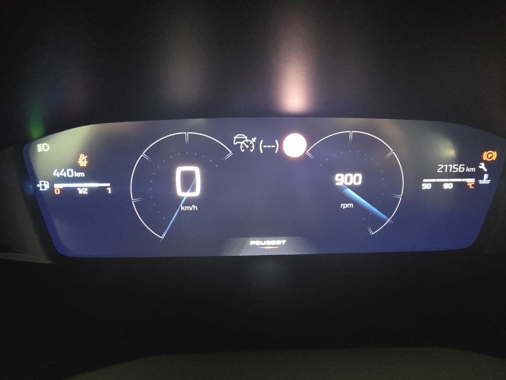 PEUGEOT 2008 PureTech 100 S&S Allure - 20