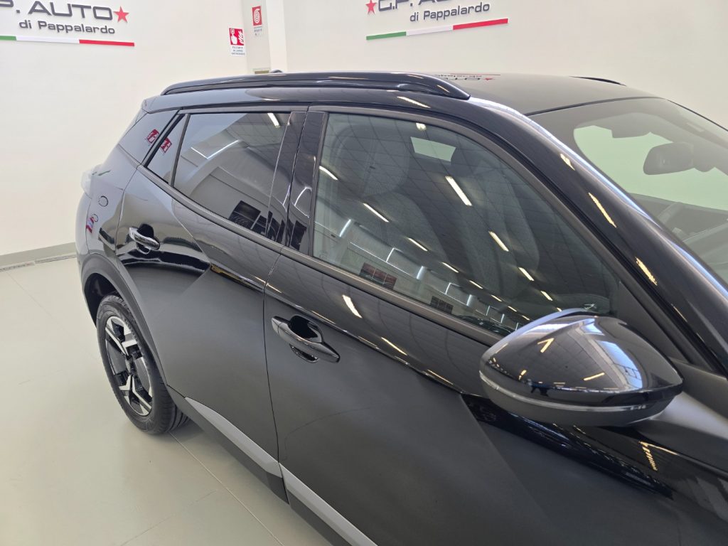 PEUGEOT 2008 PureTech 100 S&S Allure - 26