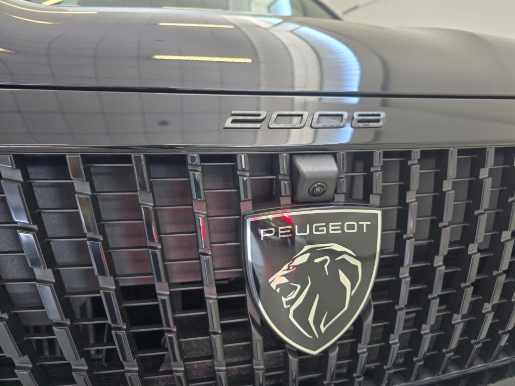 PEUGEOT 2008 PureTech 100 S&S Allure - 29