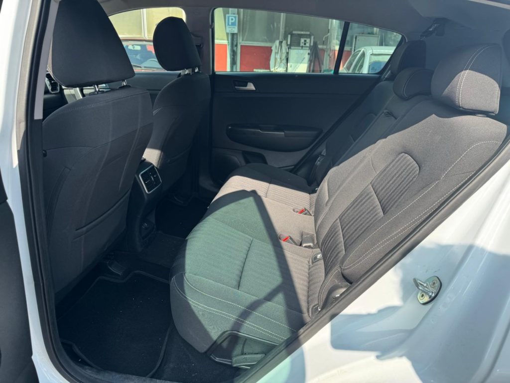 KIA Sportage 1.6 GDI 2WD COOL - 15