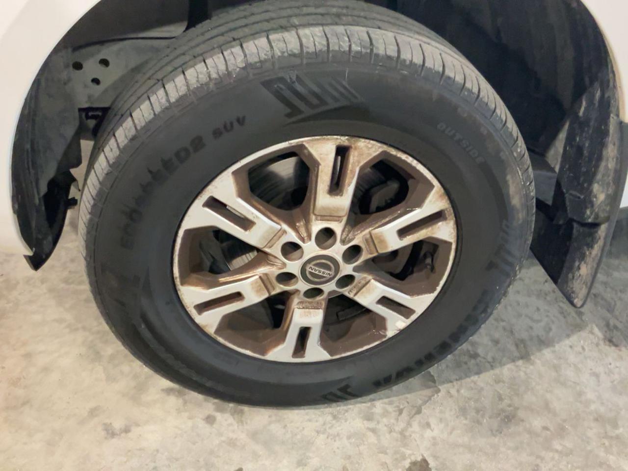 NISSAN Navara 2.3 dCi 4WD King Cab Acenta - 12