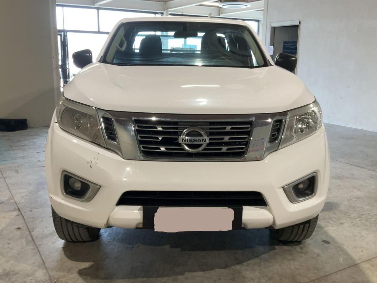 NISSAN Navara 2.3 dCi 4WD King Cab Acenta - 3