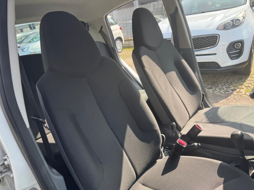 TOYOTA Aygo 1.0 12V VVT-i 5 porte Now - 12