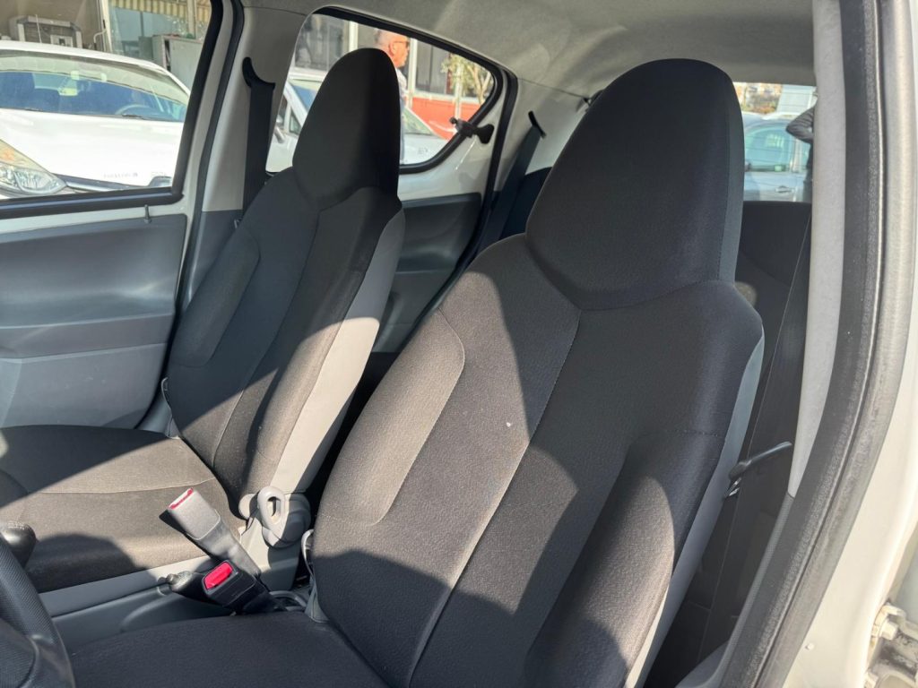 TOYOTA Aygo 1.0 12V VVT-i 5 porte Now - 15