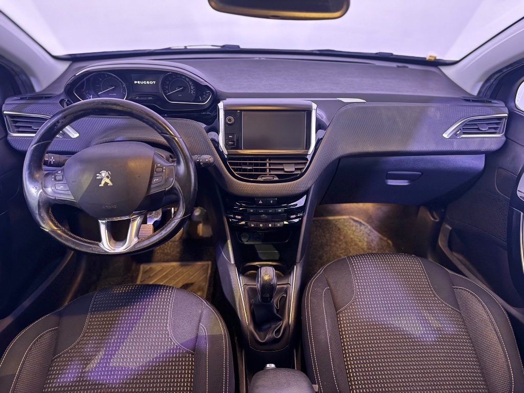 PEUGEOT 208 1° serie PureTech 82 5 porte Allure - 13