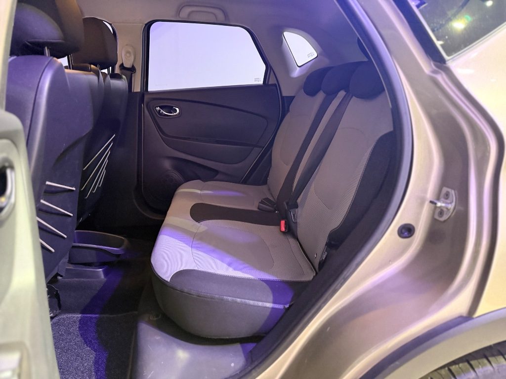 RENAULT Captur TCe 120 CV EDC Start&Stop Energy Intens - 9