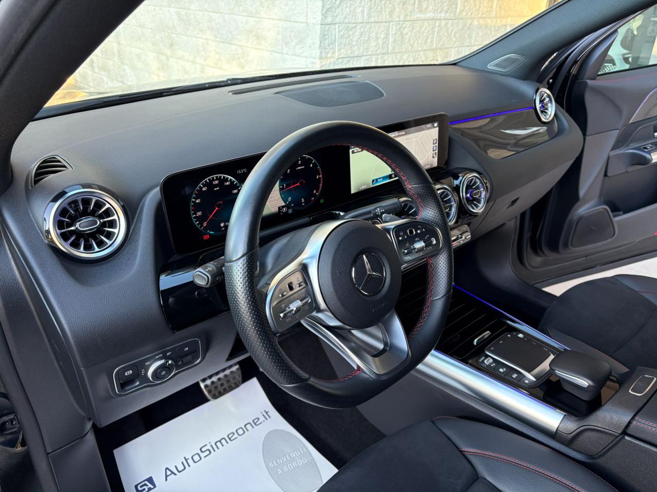 MERCEDES-BENZ GLA 200 d Automatic Premium Amg Pack Night - 11