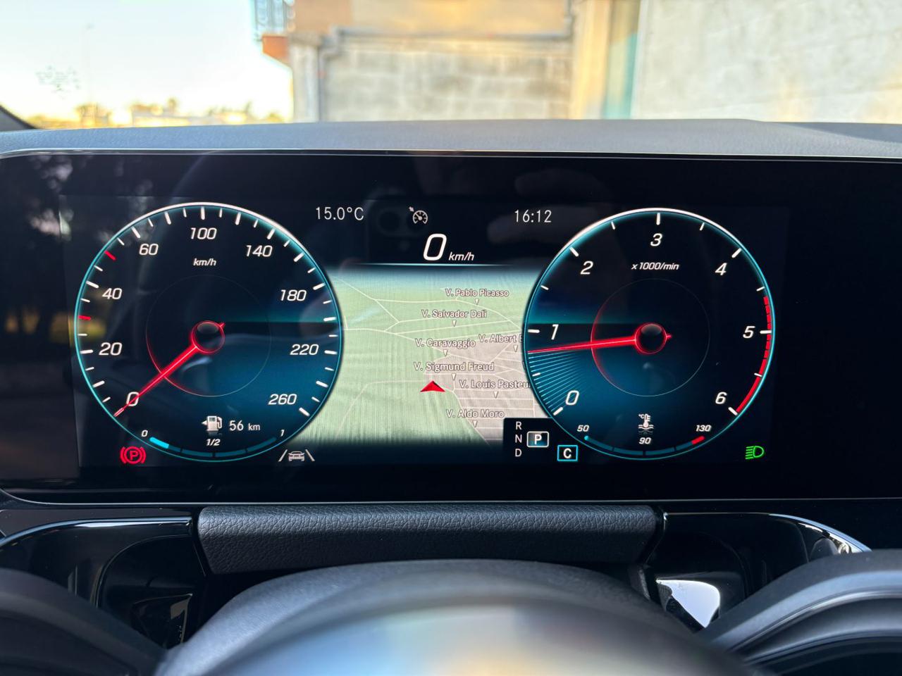 MERCEDES-BENZ GLA 200 d Automatic Premium Amg Pack Night - 29