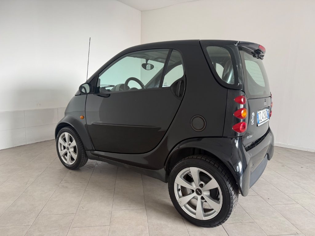 SMART ForTwo 700 coupé passion (45 kW) - 8