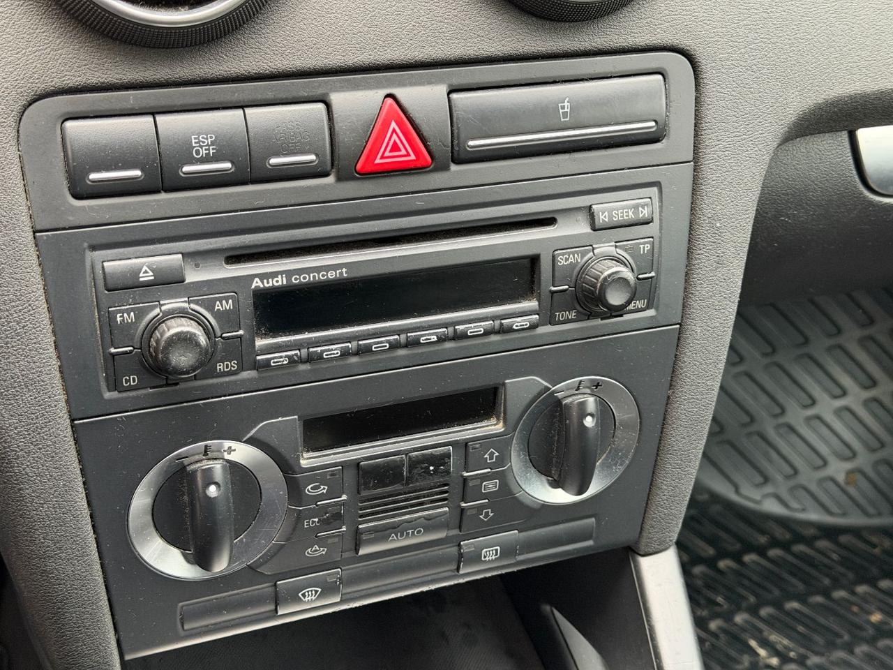 AUDI A3 SPB 2.0 16V TDI Ambition - 18