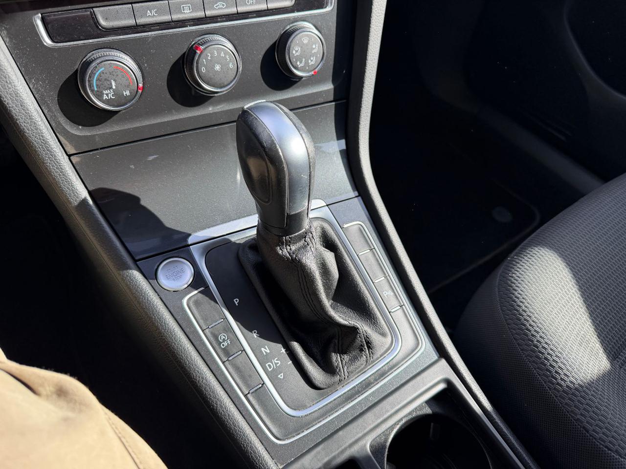 VOLKSWAGEN Golf 2.0 TDI DSG 5p. Business BlueMotion Technology - 27