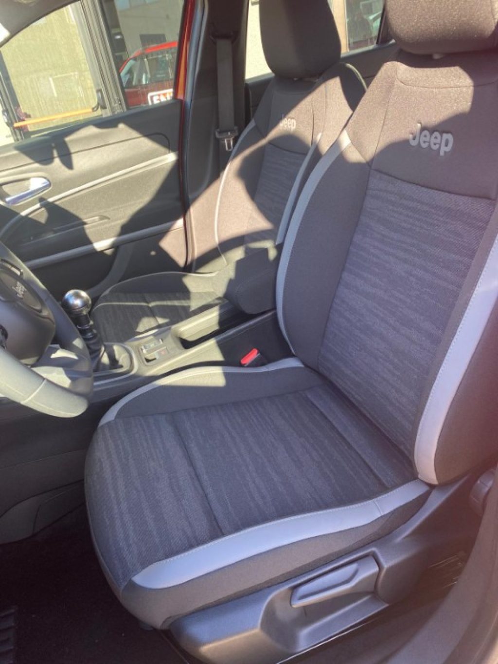 JEEP Avenger 1.2Turbo 100CV Longitude *KM 0 *  OK NEOPATENTATI - 8