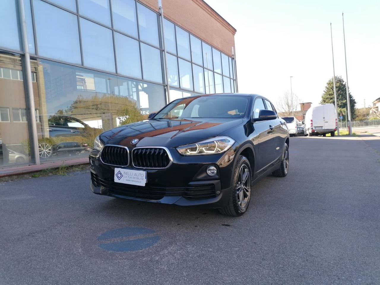 BMW X2 sDrive18d Business-X - 3