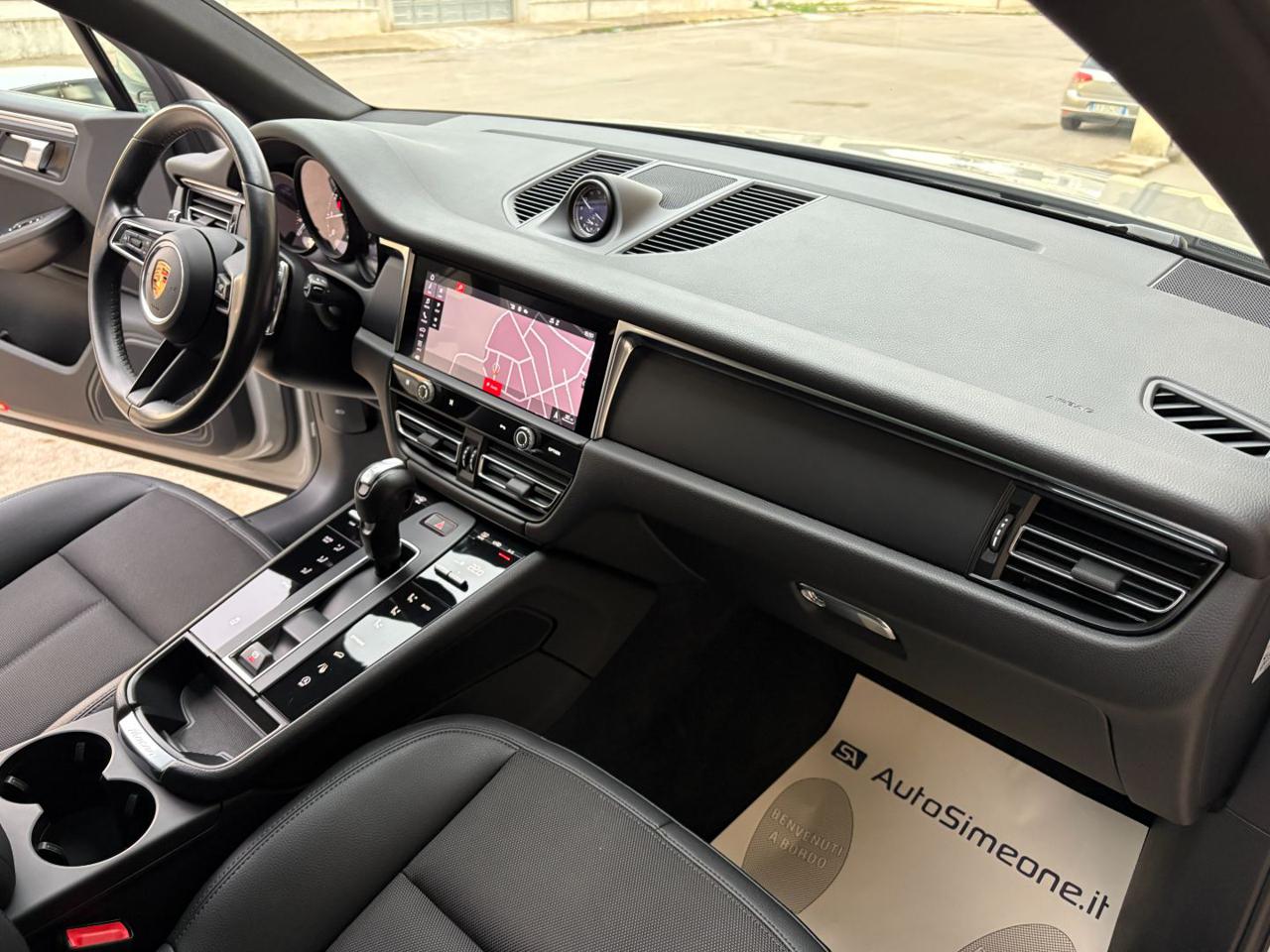 PORSCHE Macan 2.0 TETTO APR/PAN-CERCHI DA 21 - 18
