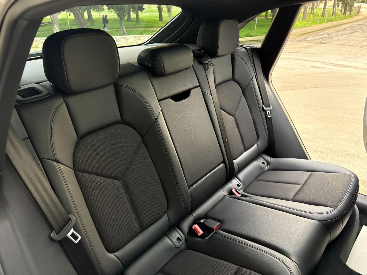 PORSCHE Macan 2.0 TETTO APR/PAN-CERCHI DA 21 - 15