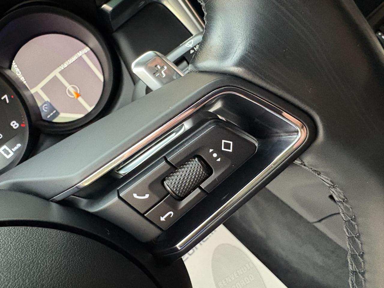 PORSCHE Macan 2.0 TETTO APR/PAN-CERCHI DA 21 - 26