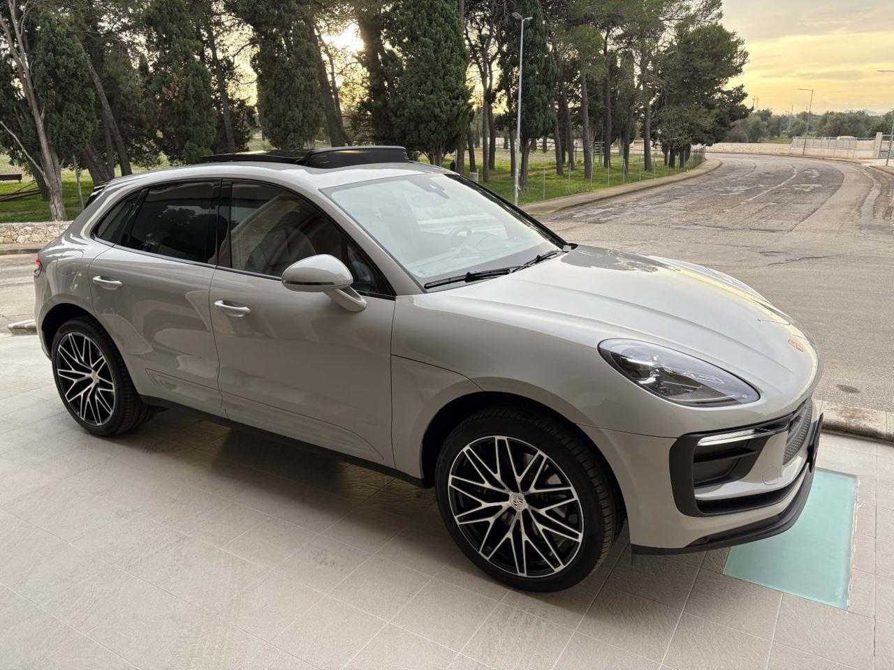 PORSCHE Macan 2.0 TETTO APR/PAN-CERCHI DA 21 - 3