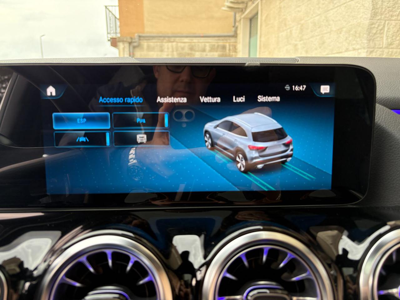 MERCEDES-BENZ GLA 200 d Automatic Premium Amg TETTO-PACK NIGHT - 30