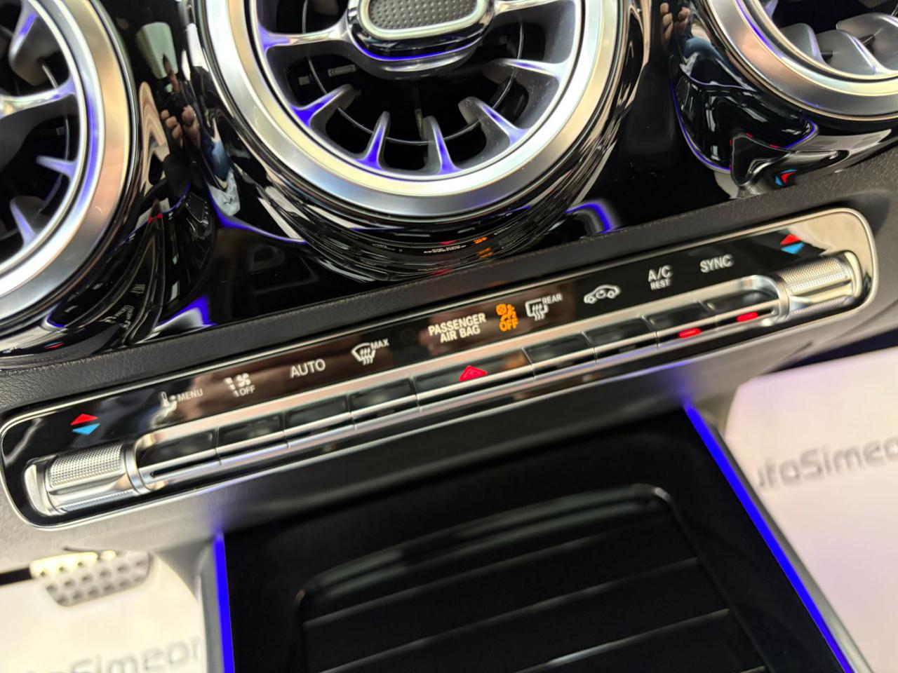 MERCEDES-BENZ GLA 200 d Automatic Premium Amg TETTO-PACK NIGHT - 24