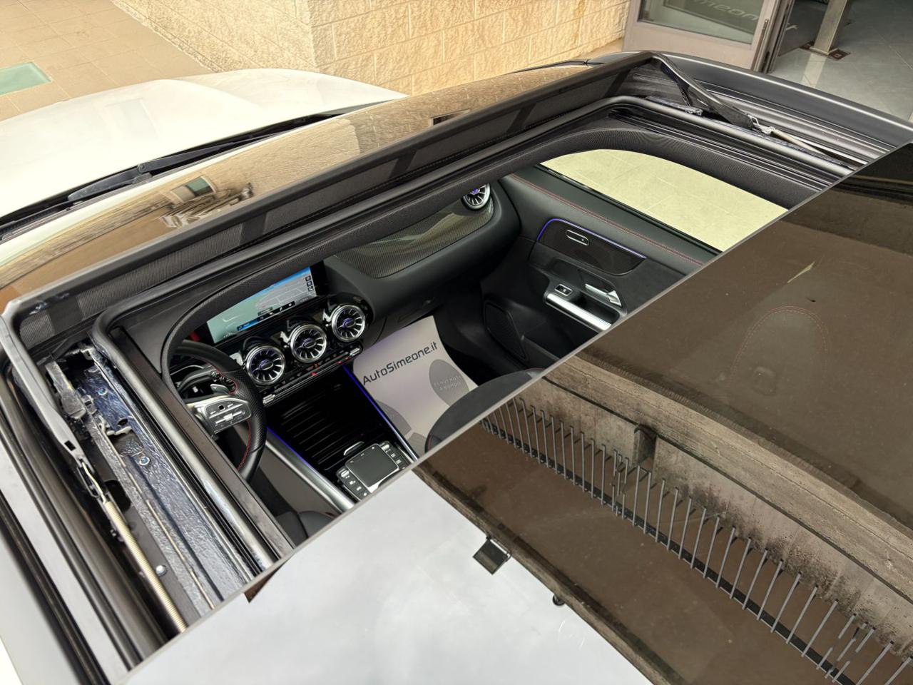 MERCEDES-BENZ GLA 200 d Automatic Premium Amg TETTO-PACK NIGHT - 10