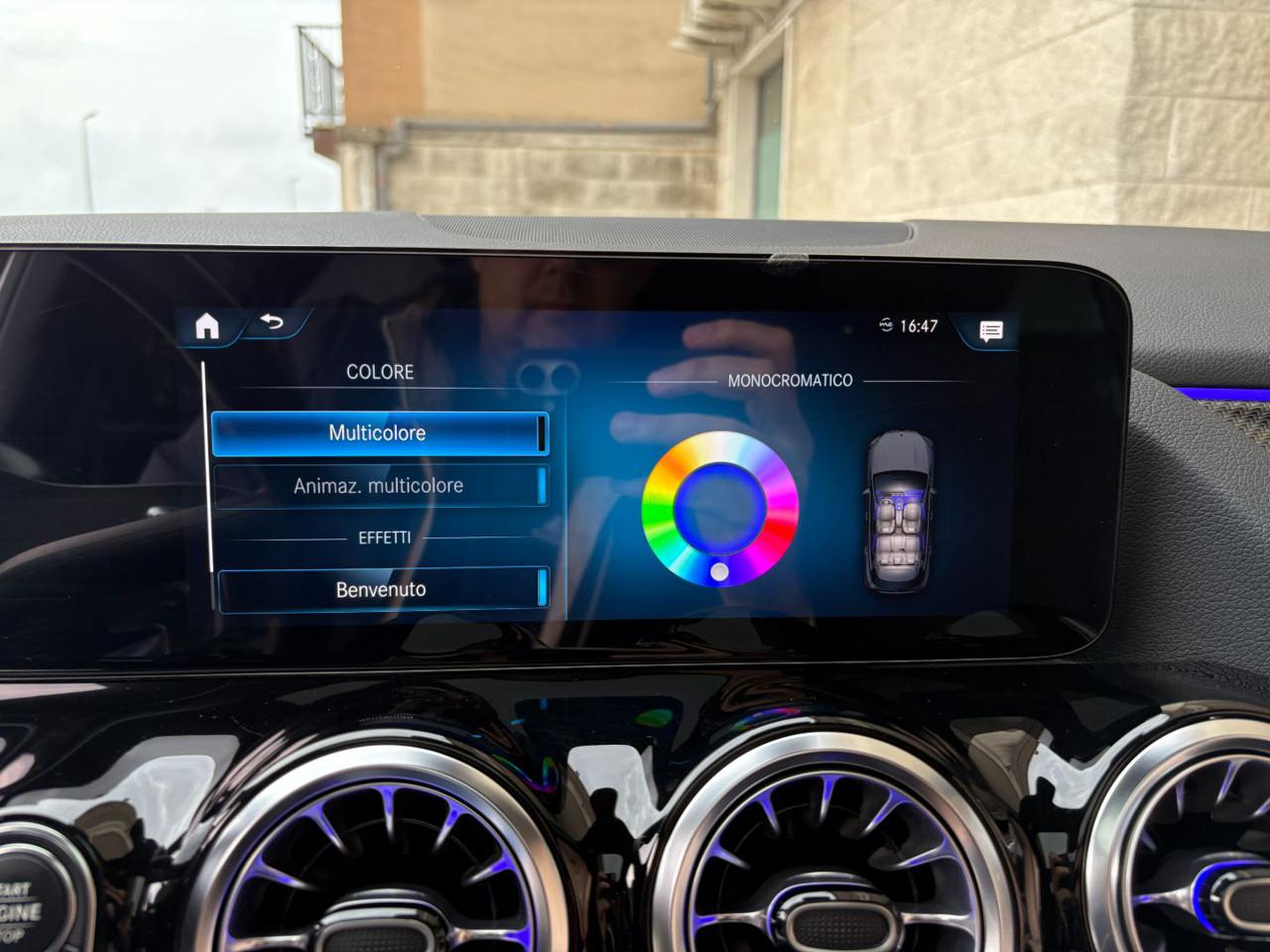 MERCEDES-BENZ GLA 200 d Automatic Premium Amg TETTO-PACK NIGHT - 32