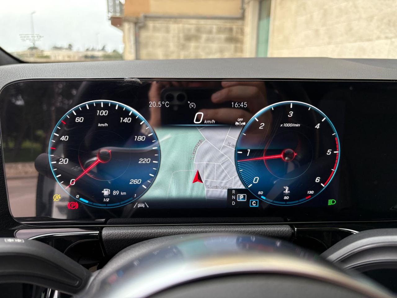 MERCEDES-BENZ GLA 200 d Automatic Premium Amg TETTO-PACK NIGHT - 27