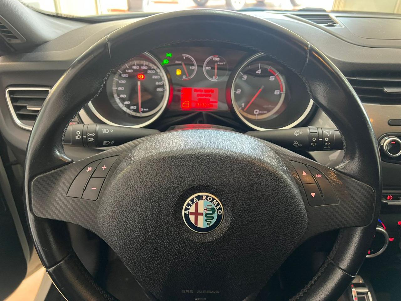 ALFA ROMEO Giulietta 2.0 JTDm-2 170 CV Distinctive - 17