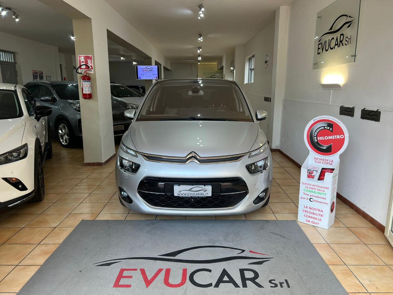 CITROEN C4 Picasso 1.6 e-HDi 115 ETG6 Exclusive - 4