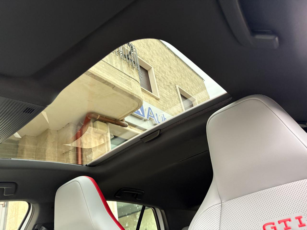 VOLKSWAGEN Golf GTI 2.0 TSI DSG TETTO-LED-PELLE-CERCHI 19. - 38