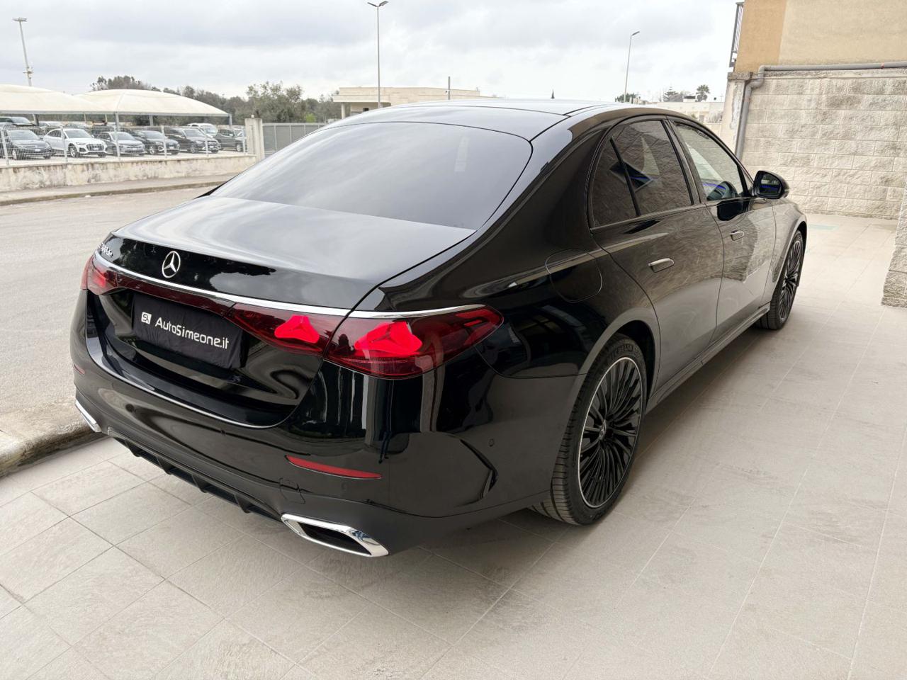 MERCEDES-BENZ E 300 de hybrid EQ 4Matic AMG Line Premium. - 5