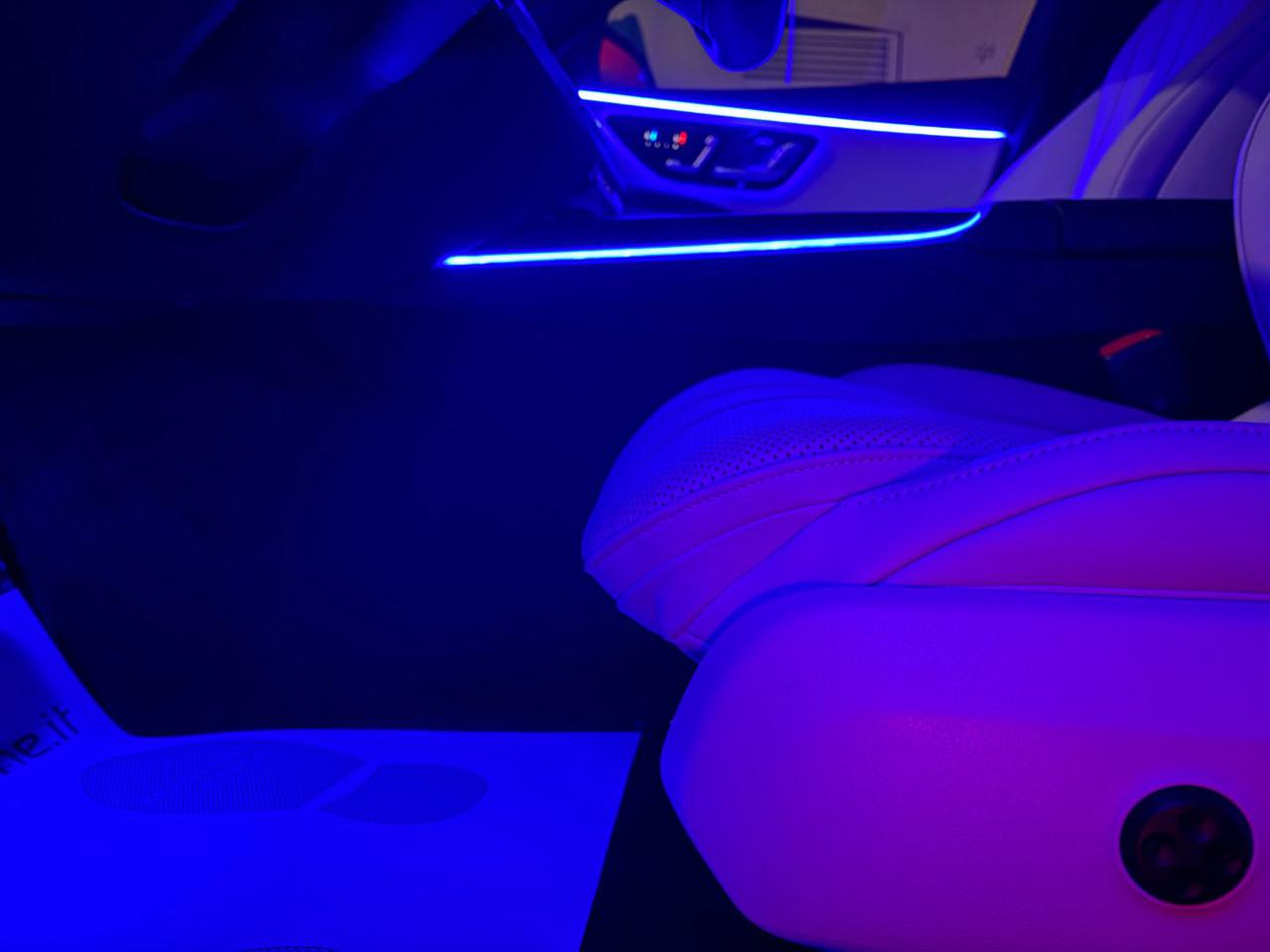 MERCEDES-BENZ E 300 de hybrid EQ 4Matic AMG Line Premium. - 52