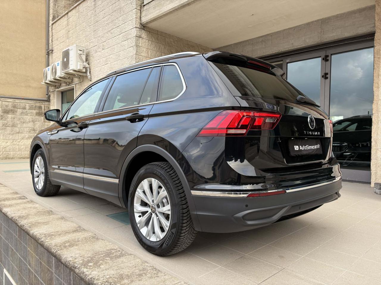 VOLKSWAGEN Tiguan 2.0 TDI 150 CV SCR DSG Life - 7