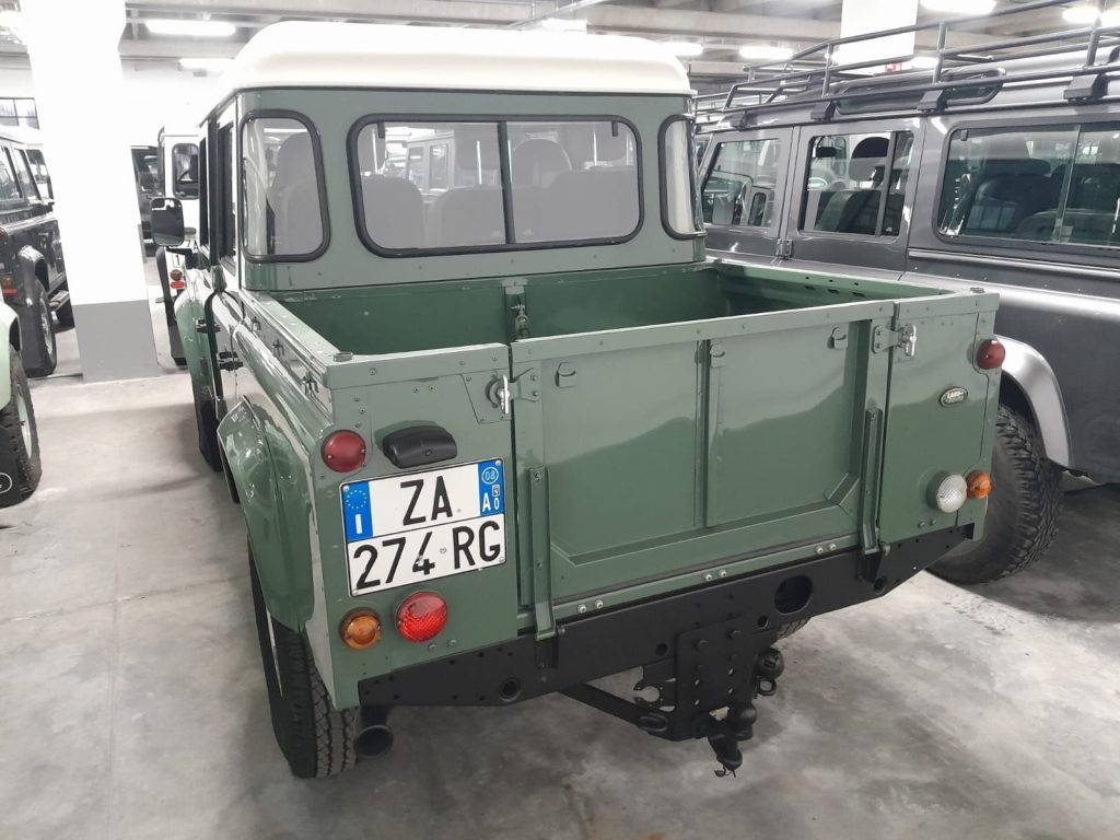 LAND ROVER Defender Defender 110 2.4 TD4 CrewCab AUTOCARRO - 5
