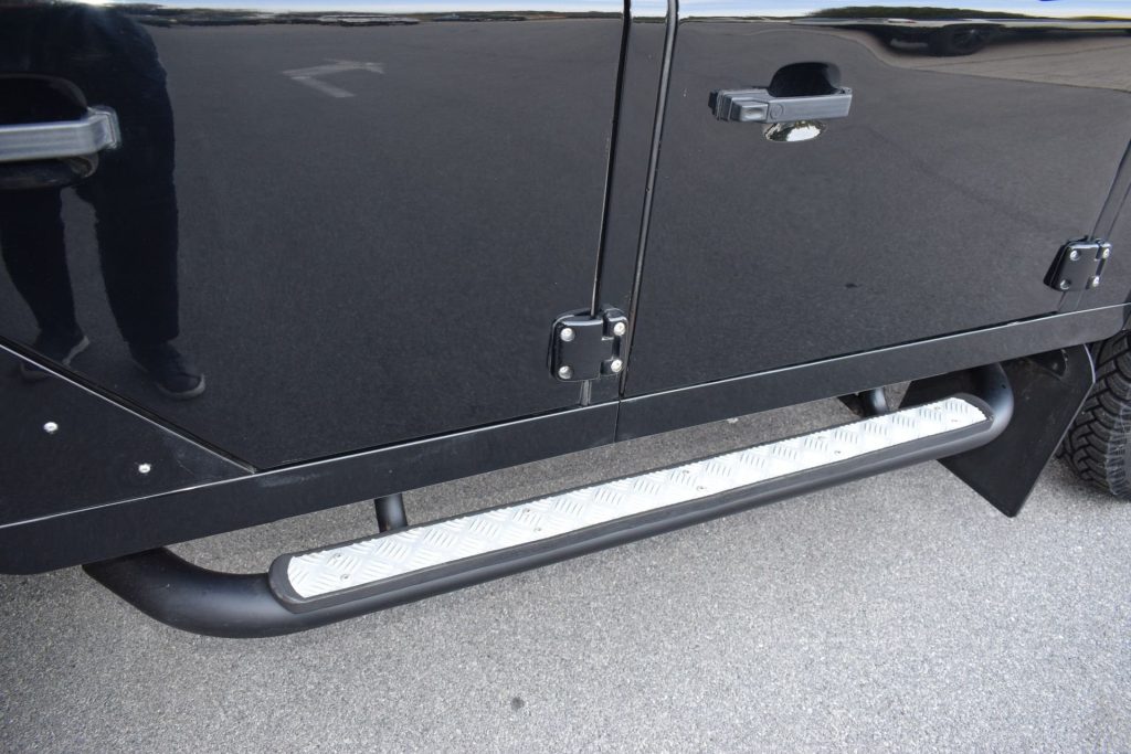 LAND ROVER Defender Defender 110 2.4 TD4 Station Wagon - 9