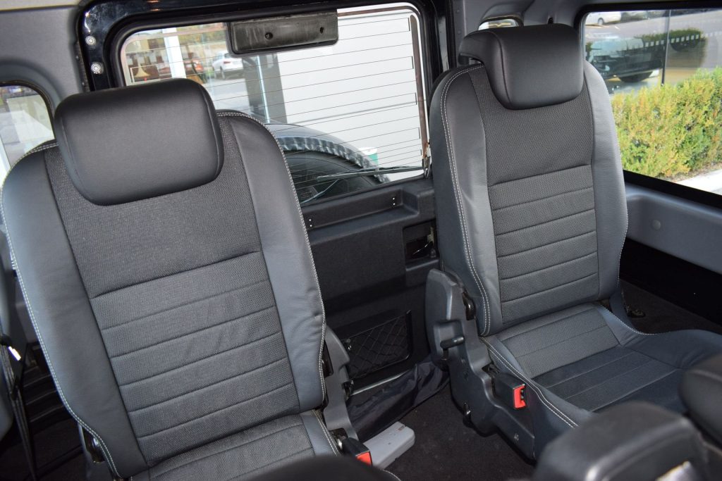 LAND ROVER Defender Defender 110 2.4 TD4 Station Wagon - 22