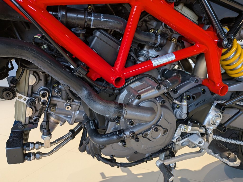 DUCATI Hypermotard SP SPECIAL - 12