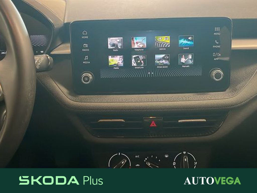 SKODA Fabia 1.0 tsi young edition 95cv - 10