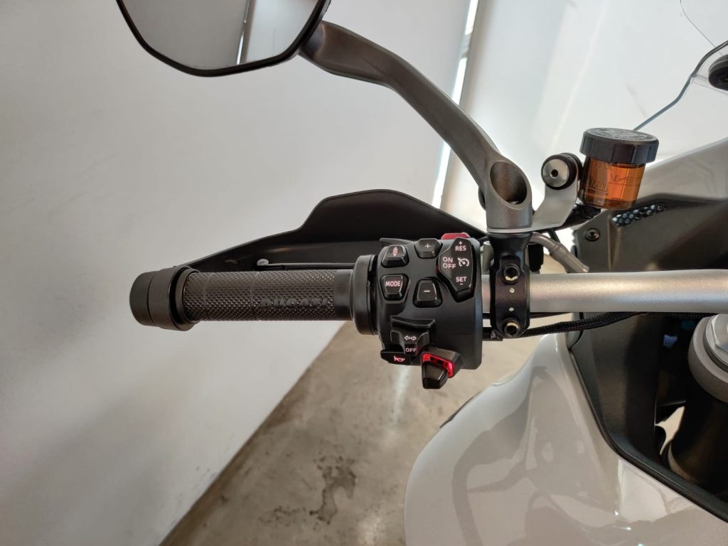 DUCATI Multistrada V4 S TRAVEL & RADAR ICEBERG - 10