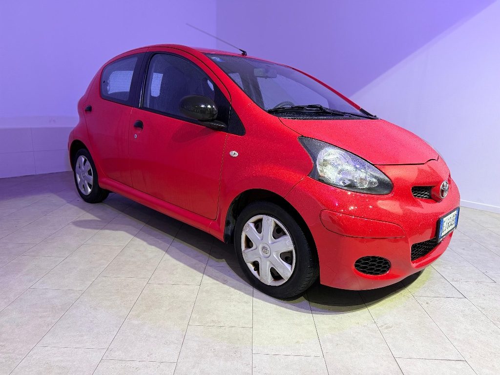 TOYOTA Aygo 1.0. 12V VVT-i 5 porte Deep Ocean Connect - 3