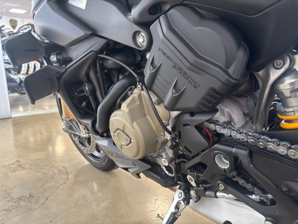 DUCATI Streetfighter V4 S GREY - 16