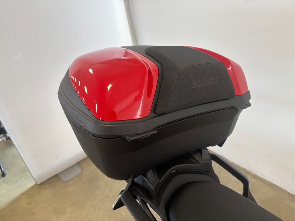 DUCATI Multistrada 950 V2 RED - 9